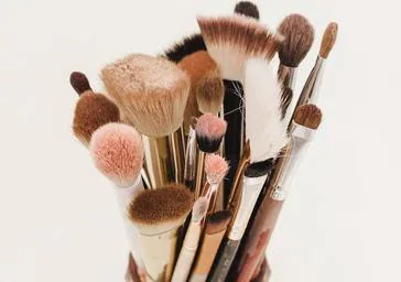 Cada cuanto limpiar 2025 las brochas de maquillaje